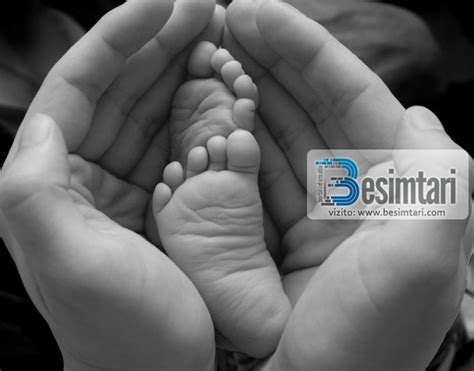 Dashuria per nenen.  &ldquo;Dashuria e jet&euml;s sime&rdquo;/ N&euml;na pr...