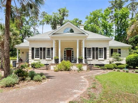 Daufuskie island homes for sale. 61 Forest Lake Dr, Daufuskie Island, SC 29915 is for sale. View 50 photos of this 4 bed, 4 bath, 3575 sqft. single family home with a list price of $999000. 