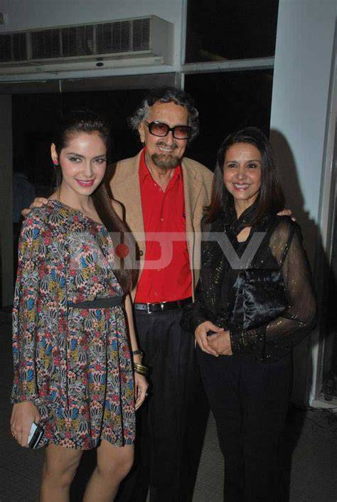 Daughter of ad guru Alyque