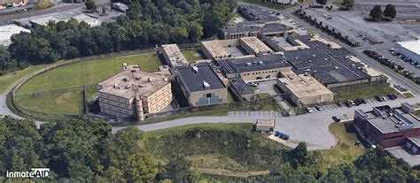 Dauphin county prison inmate list. Dauphin County Prison is a 704-beds regional correctional facility in Harrisburg, Pennsylvania. It houses about 693 inmates under the supervision of over 138 staff members. The Dauphin County Prison is operated by Dauphin County Sherriff, Federal Immigration and Customs Enforcement (ICE), Federal U.S. Marshal, among other major agencies. 