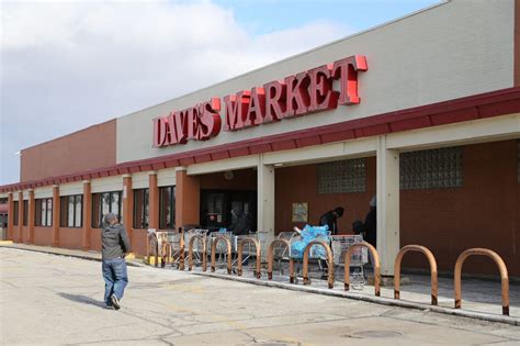 Dave’s Market to close Euclid Beach store in Cleveland’s Collinwood