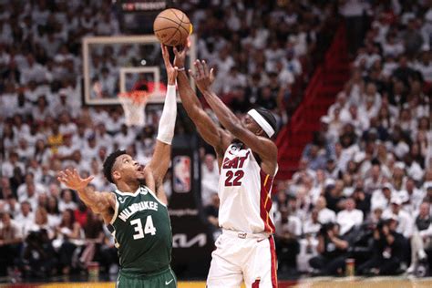 Dave Hyde: “The Big One” era continues as Jimmy Butler makes history in Heat’s win