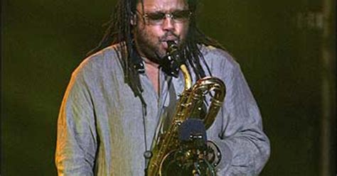 Dave Matthews Band sax player dies – The Hollywood Reporter