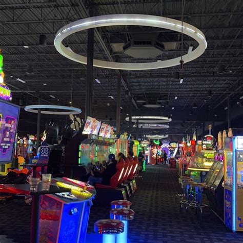 Dave and busters in woburn massachusetts. 