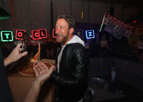 Dave portnoy sextape. Apr 7, 2021 · A sex tape of Dave Portnoy of Barstool Sports was leaked over the weekend, and some are allegedly accusing it of causing shares of a Pennsylvania-based company to drop. (Barstool Sports) One Bite ... 