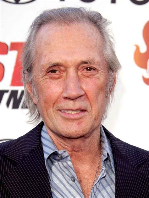 David Carradine kimdir. 