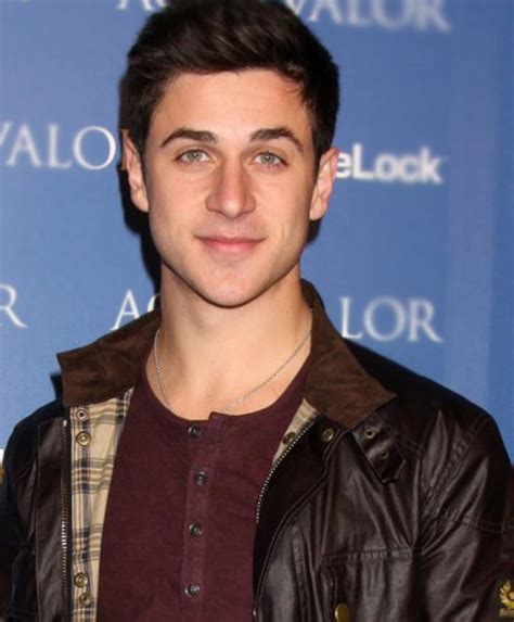 David Henrie - Biography - IMDb