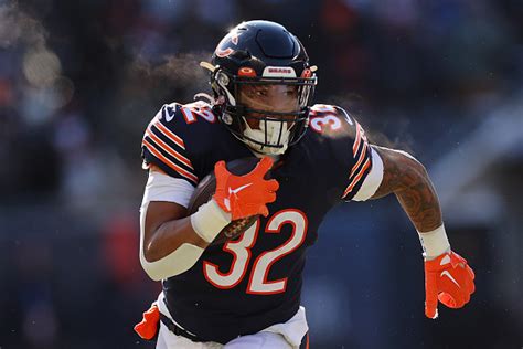 David Montgomery thanks Bears fans after going to the Lions