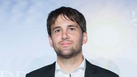 David robert mitchell age