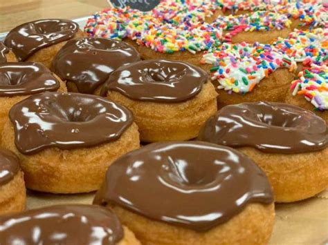 Davinci donuts. Things To Know About Davinci donuts. 