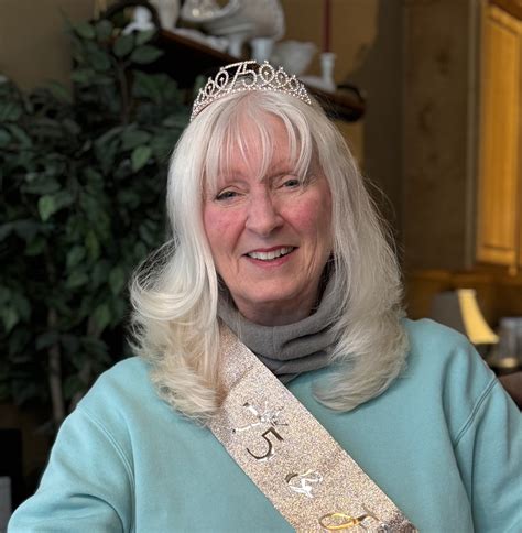 Davis davis funeral.  Loretta Lewandowski; adoring grandmother of Davis Funeral Home pr...