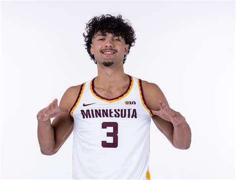 Dawson Garcia’s big double-double leads fast-starting Minnesota’s 80-60 win over Bethune-Cookman