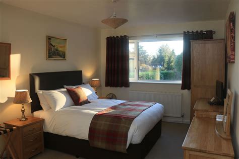 Dawyk Beech Guesthouse, Fleet Local Information