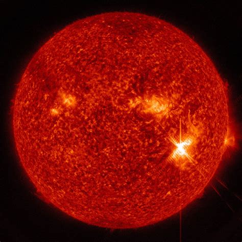 Powerful solar flares have been causing radio blackouts on Earth — here's a time-lapse video of 4 years of intense storms on the sun. Marianne Guenot. The sun is about to enter a peak activity .... 