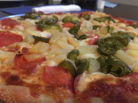 Dbs pizza. R & J Concessions - Rick' pizza. 273 likes · 1 talking about this. Home of the Original Pickle Pizza 
