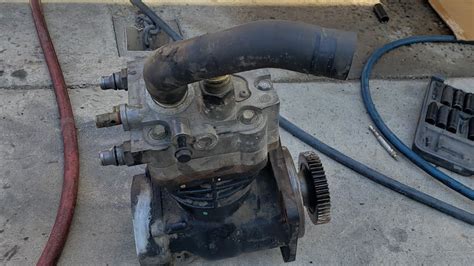 Dd15 air compressor replacement. Coolant leak on 2014 Freightliner with DD15 Discussion in 'Heavy Duty Diesel Truck Mechanics Forum' started by PE_T, Nov 11, 2018. Nov 11, 2018 #1 ... That is the air compressor coolant feed hose., there should be a compressor/ fuel filter housing coolant return line running up to the front of the engine. If you replace one, replace the … 