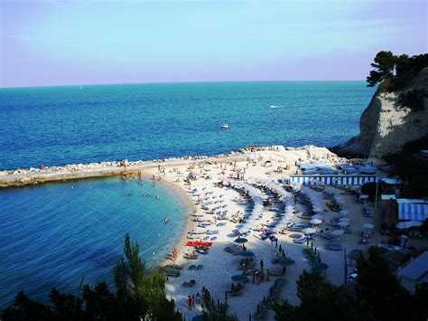 De 4 mooiste stranden van Le Marche - Marche.nl