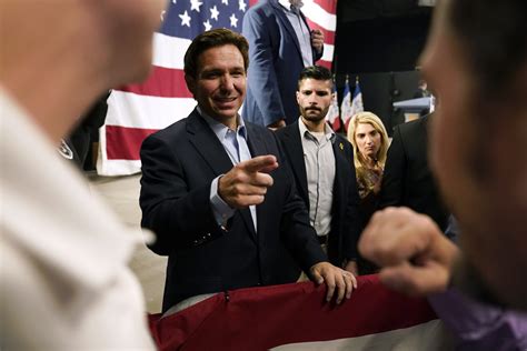 DeSantis plays up his personal side, hits back at Trump in campaign blitz across Iowa