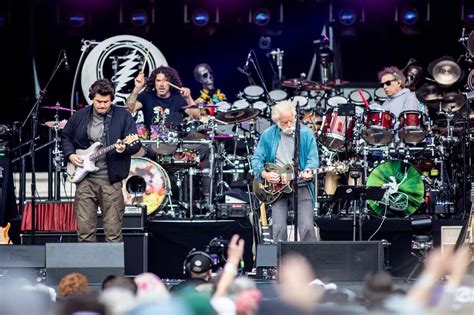 Dead and company. Dead & Company is LIVE from Indianapolis, IN! Head to ⚡️ http://livedead.co to order tonight's full show in HD or 4K & watch live now or on-demand with 48hrs... 