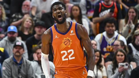 Deandre Ayton Salary