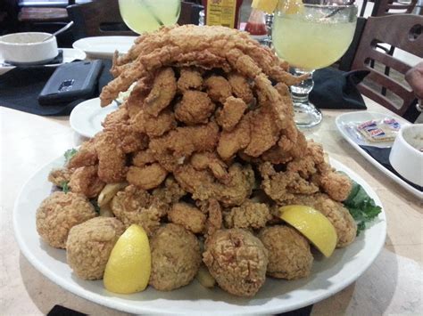 Deanies seafood. Deanie's Seafood Restaurant. 841 Iberville St., New Orleans, LA 70112 | P: (504) 581-1316 | F: (504) 581 -5712; 841 ... We have many specialty items on our menu which include barbeque shrimp, crabmeat au gratin and our giant seafood platter. We are open for lunch and dinner daily and have a large banquet facility for … 