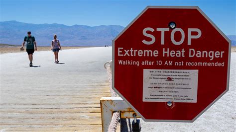 Death Valley visitors drawn to the hottest spot on Earth during ongoing U.S. heat wave
