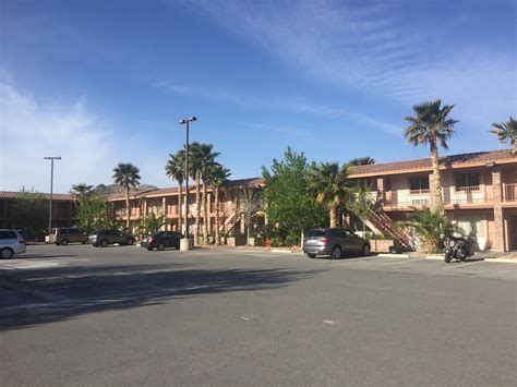 Death valley inn beatty. Jan 26, 2022 · Death Valley Inn: Just ok - See 577 traveler reviews, 256 candid photos, and great deals for Death Valley Inn at Tripadvisor. Skip to main content. Discover. Trips. Review. ... Motel 6 Beatty, NV - Death Valley. View hotel . 490 reviews. 0.6 miles from Death Valley Inn. Free parking . Stagecoach Hotel and Casino. View hotel . 343 reviews. 0.7 ... 
