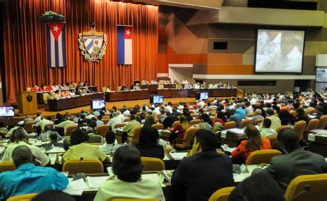 Debates y decisiones del parlamento cubano. - Legal environment beatty 5e study guide.