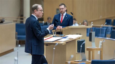 Debatt: &rdquo;Blivande j&auml;gare mj&ouml;lkas p&aring; pengar&rdquo; - Svensk Jakt