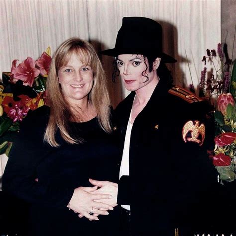 Debbie rowe wiki