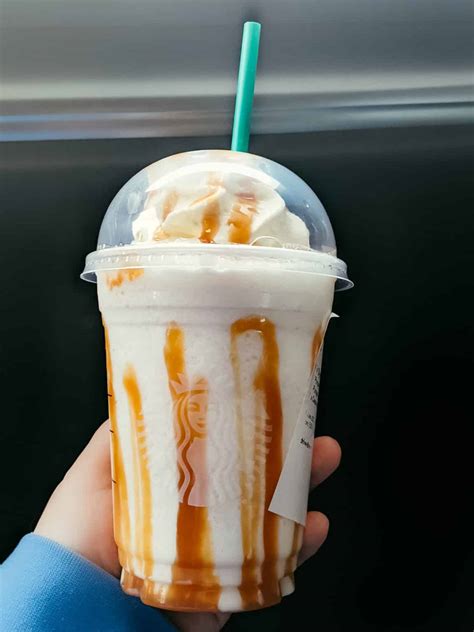 Decaffeinated drinks at starbucks. 10-May-2022 ... Wave goodbye to your calorific beverage and switch to Vanilla Crème Starbucks drink. This delicious creamy decaffeinated drink combines the ... 