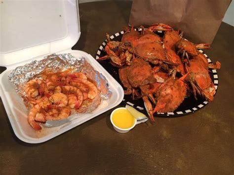 Decatur crabs in fredericksburg virginia. Decatur’s Crabs now offers Fredericksburg folks a place to fulfill their craving for Crustaceans. The long-time Stafford County business is now operating in the Greenbrier Shopping Center. It ... 