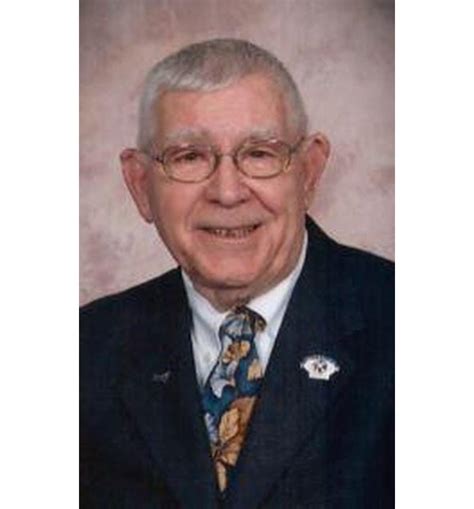 Deck hanneman funeral home obituaries. Visitation will be held on Tuesday, July 11, 2023 from 4:00 - 6:00 pm at Deck-Hanneman Funeral Home, 1460 W. Wooster Street, Bowling Green, Ohio. Elsie's funeral service will be held on Wednesday ... 