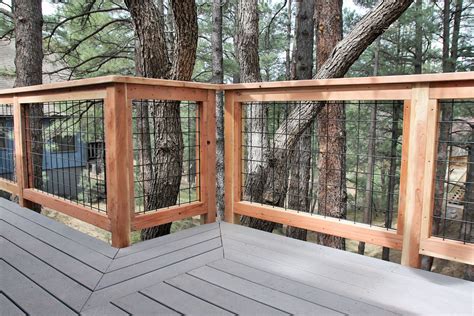 Deck railing with hog wire. Things To Know About Deck railing with hog wire. 