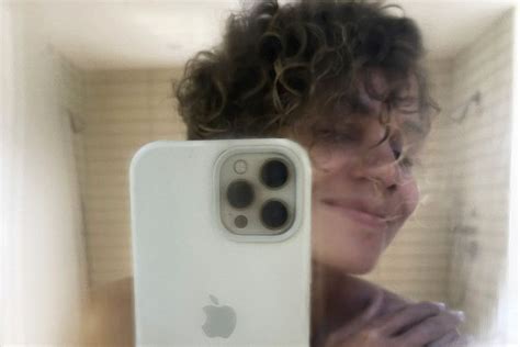 Deepthroat nude selfies.  I&rsquo;m aware of The Rack and The Rack 2 but I can&rsqu...