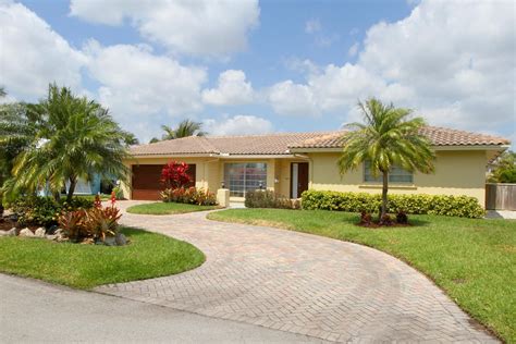 Deerfield beach florida homes for sale. 66 Single Family Homes For Sale in Deerfield Beach, FL 33441. Browse photos, see new properties, get open house info, and research neighborhoods on Trulia. 