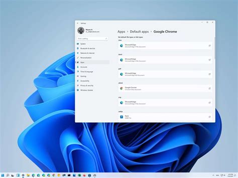 Default internet browser. Firefox is the default web browser for most Linux distributions. Hence, it is an obvious choice to start with. In addition to being open-source, it offers some of the best privacy protection features. And, … 