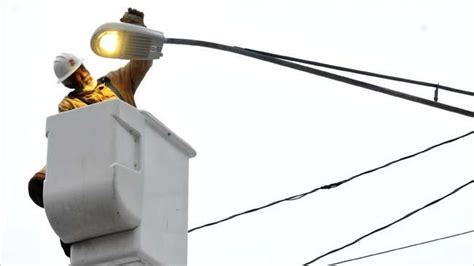Defect means LED street lights in St. Paul turning blue