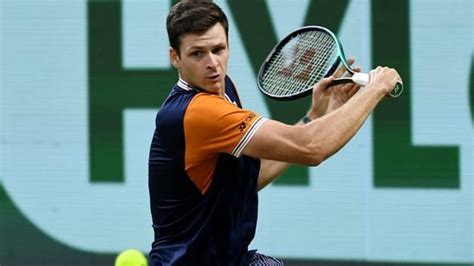 Defending champion Hurkacz out of Halle Open in dramatic tiebreaker as Rublev and Sinner advance