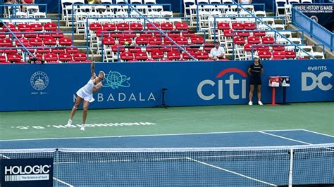 Defending champion Liudmila Samsonova defeats Daniella Collins at DC Open in Washington