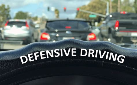 Defensive drive. Defensive driving is all about anticipation — knowing what’s going on around you, predicting what might happen and knowing how to react quickly in case another driver catches you off-guard. It’s also about protecting yourself so that you’re less likely to be injured in a crash. Something as simple as putting on a seat belt could save your life … 