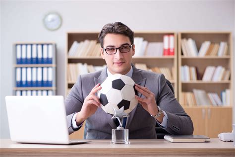 SPORT MANAGEMENT - SCSM01H. NQF level: Credits: Module presented in. Purpose: Content: The contents of this course includes the following aspects: The principles of sport management, planning and organising management, leadership and controlling in management. It also deals with programme development and format, planning an event, …. 