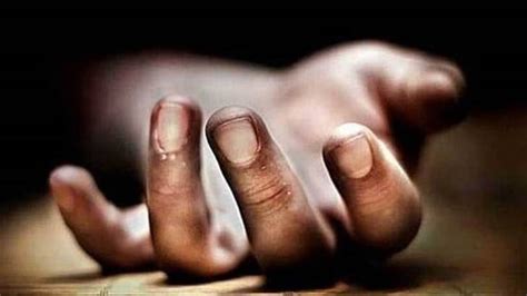 Dejected by wifes Instagram addiction, Karnataka man dies by suicide