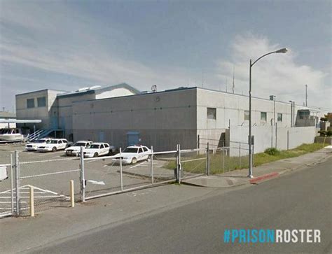 Be advised, there is a fee to send emails. Inmates are able to send replies via email. You can also send regular mail, which is delivered Monday through Friday. All mail is opened and screened by jail staff. Send the mail to: Inmate’s Full Name. Del Norte County Jail. 650 Fifth Street, Crescent City, CA, 95531.. 
