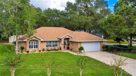 Deland fl homes for sale. Zillow has 625 homes for sale in Deland FL. View listing photos, review sales history, and use our detailed real estate filters to find the perfect place. 