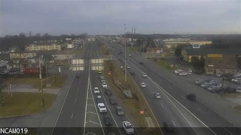 Hurricane. Settings. Weather Cams. Traffic Cams. Local Traffic Cams. Featured Weather Cameras. Weather Camera Categories. Access Elkton traffic cameras on demand with WeatherBug. Choose from several local traffic webcams across Elkton, MD. Avoid traffic & plan ahead!