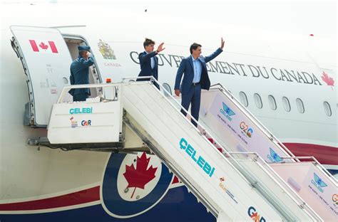 Delayed by plane troubles, Canada’s PM Trudeau finally heading home from India