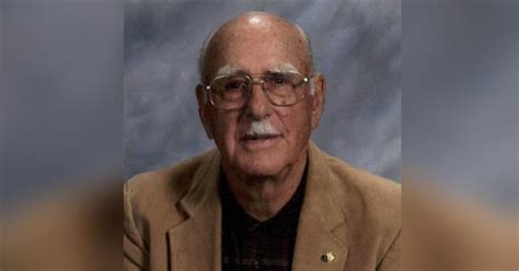 Delbert Ricklefs Obituary (2024) - Central City, IA - The Gazette