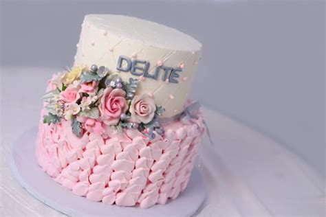 Use your Uber account to order delivery from Pelham Delite Bake Shop i