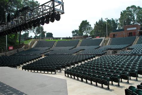 Dell music center. July 26: Charlie Wilson, Stokley, & Avery Sunshine. Uncle Charlie played no games this time around when he came back to the Dell. He also came with the likes of talented artists such as Stokley and Chester's very own Avery Sunshine. 